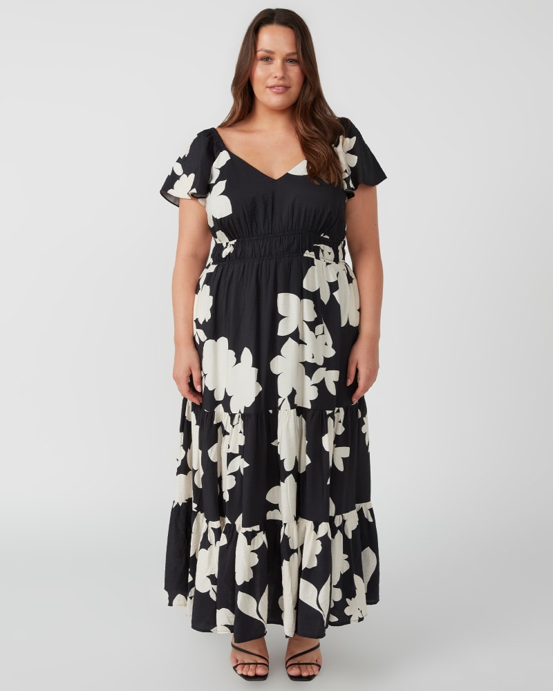 Front of a model wearing a size 22W Miranda Midi Dress in Black/Creme by Estelle. | dia_product_style_image_id:349774